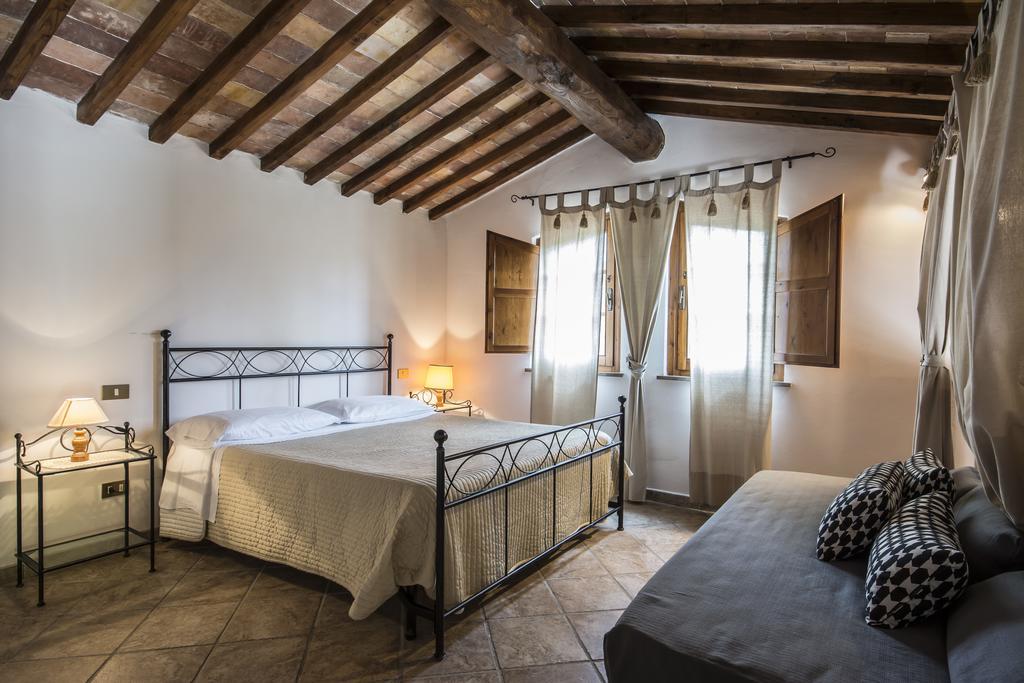 Villa Loghino Volterra Cameră foto